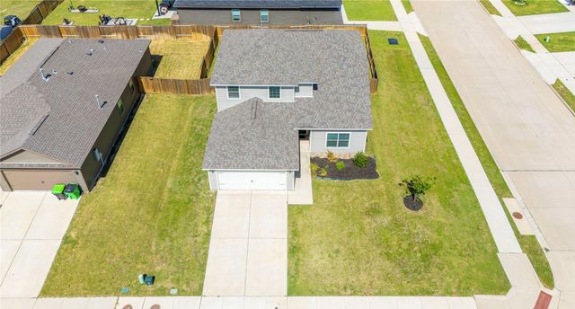 1825 Fergus Drive, Ponder, TX 76259