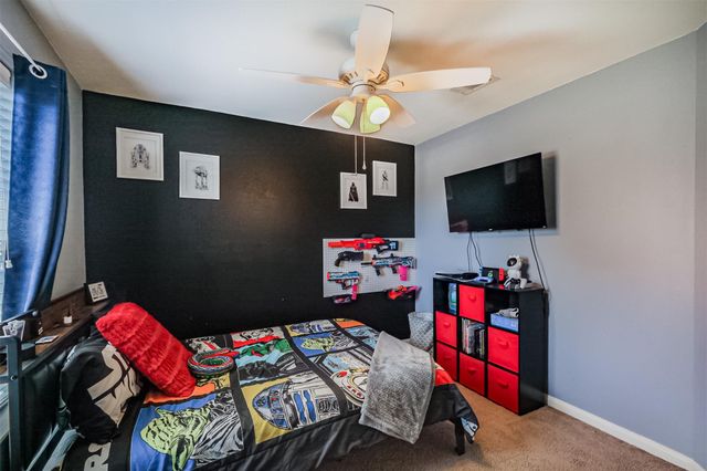 9438 Gold Mountain Drive, Rosharon, TX 77583