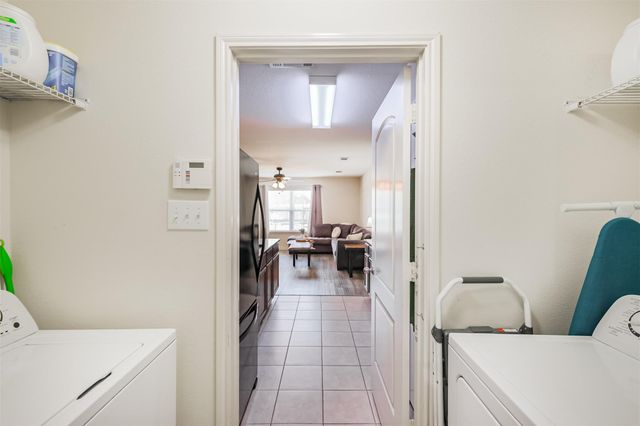 9438 Gold Mountain Drive, Rosharon, TX 77583