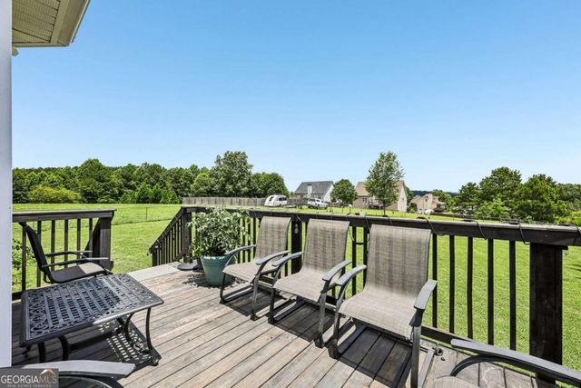 221 Polar Lane, Carrollton, GA 30117