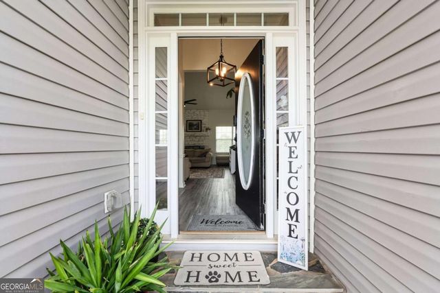 221 Polar Lane, Carrollton, GA 30117