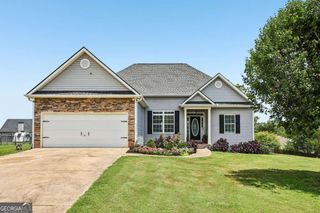 221 Polar Lane, Carrollton, GA 30117