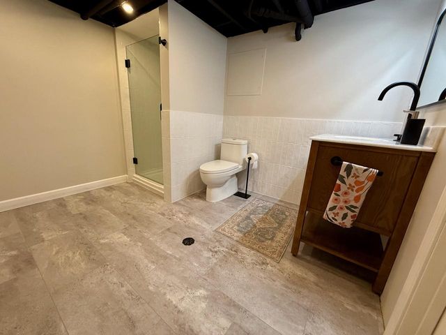 11284 N Lake Shore DRIVE, Mequon, WI 53092