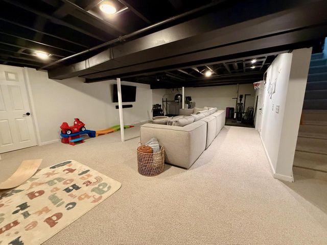 11284 N Lake Shore DRIVE, Mequon, WI 53092