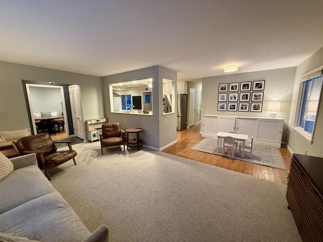 11284 N Lake Shore DRIVE, Mequon, WI 53092