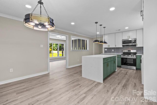 1125 Rembrandt Drive SW, Concord, NC 28027