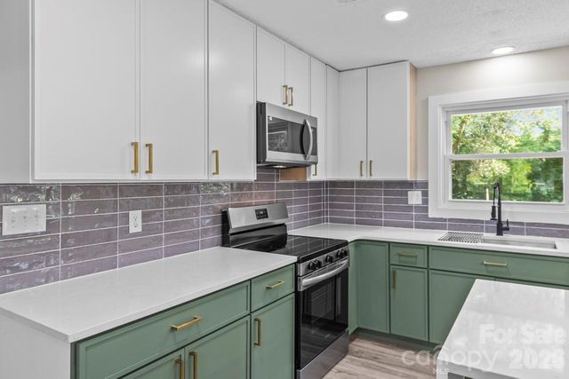 1125 Rembrandt Drive SW, Concord, NC 28027