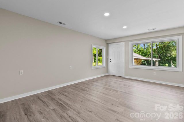 1125 Rembrandt Drive SW, Concord, NC 28027
