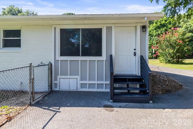1125 Rembrandt Drive SW, Concord, NC 28027