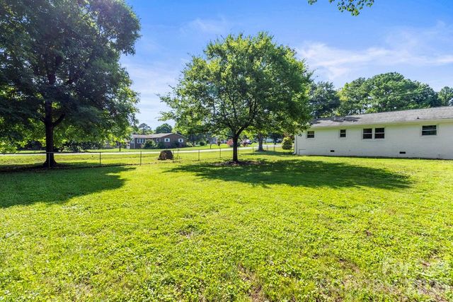 1125 Rembrandt Drive SW, Concord, NC 28027