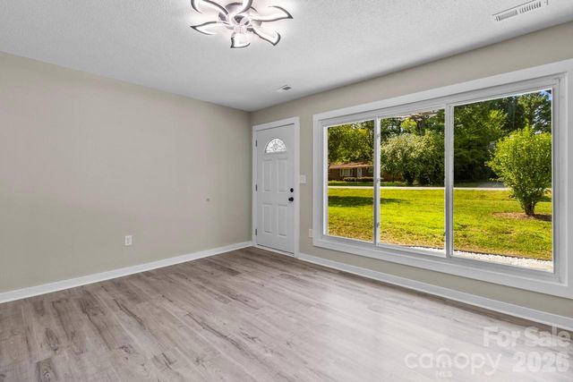 1125 Rembrandt Drive SW, Concord, NC 28027