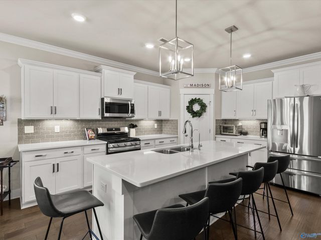 123 Ohio River Road, Madison, AL 35756