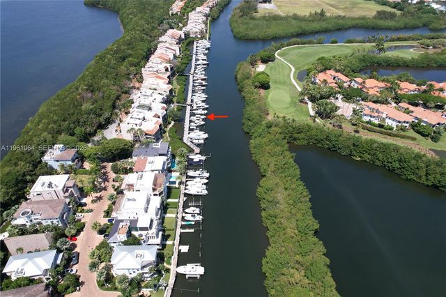 6200 SW 152nd St, Palmetto Bay, FL 33157