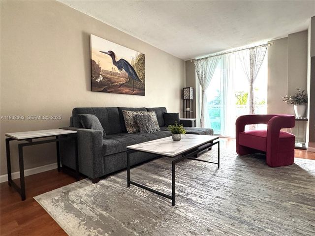 3001 S Ocean Dr 335, Hollywood, FL 33019