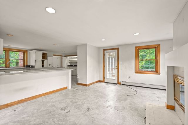 70 Baker Ave, Concord, MA 01742