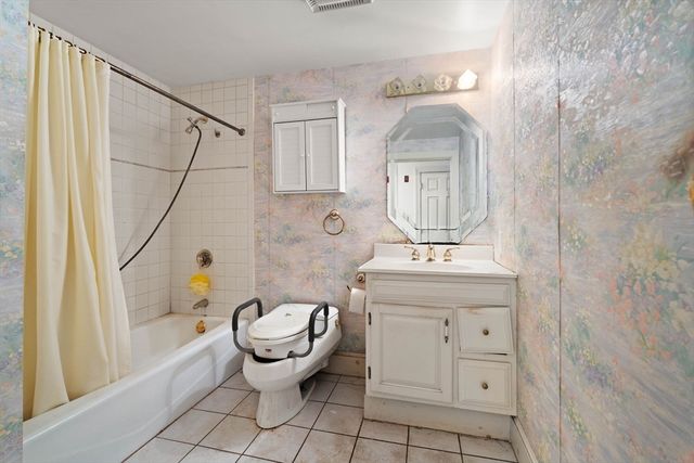 70 Baker Ave, Concord, MA 01742