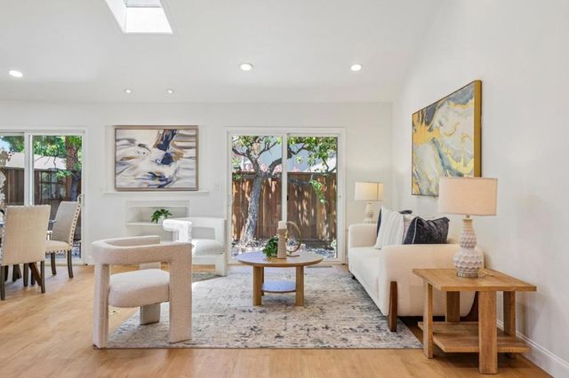 20151 Northwood Drive, Cupertino, CA 95014