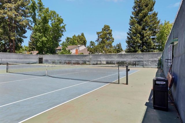 20151 Northwood Drive, Cupertino, CA 95014