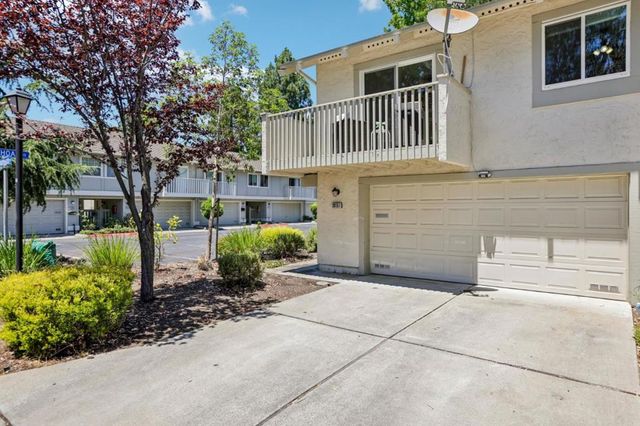 20151 Northwood Drive, Cupertino, CA 95014