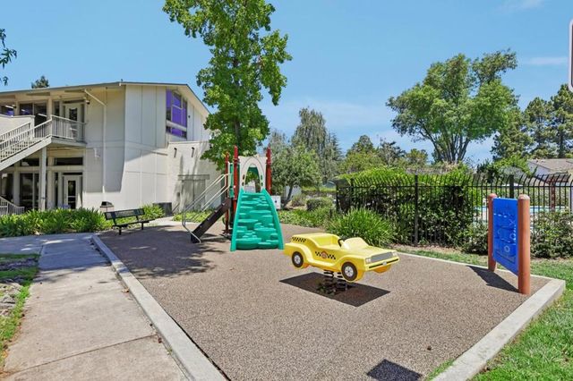 20151 Northwood Drive, Cupertino, CA 95014