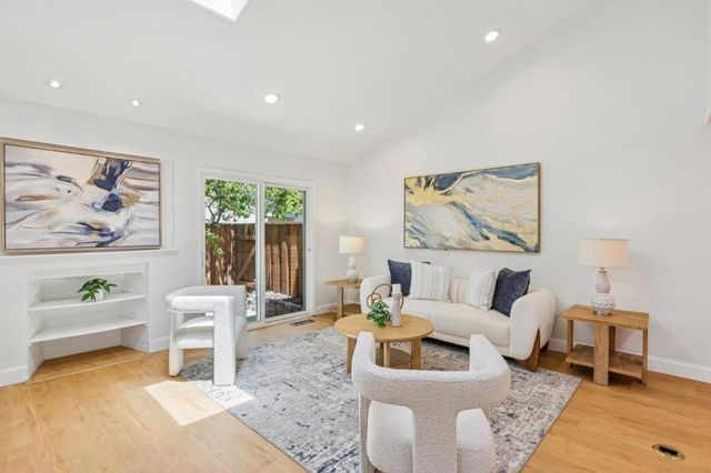20151 Northwood Drive, Cupertino, CA 95014