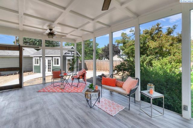1935 Harris Ave., Richland, WA 99354