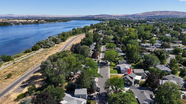 1935 Harris Ave., Richland, WA 99354