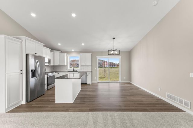 720 Margaret Lane NE, Isanti, MN 55040