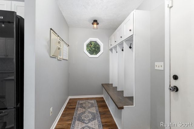 2680 Burgen Court, Grand Rapids, MI 49525
