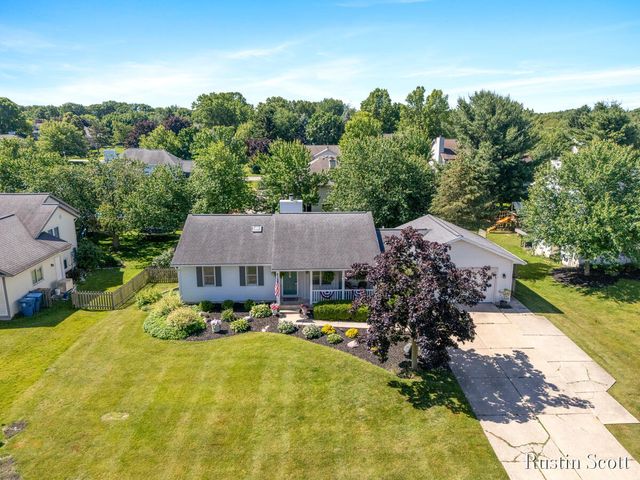 2680 Burgen Court, Grand Rapids, MI 49525