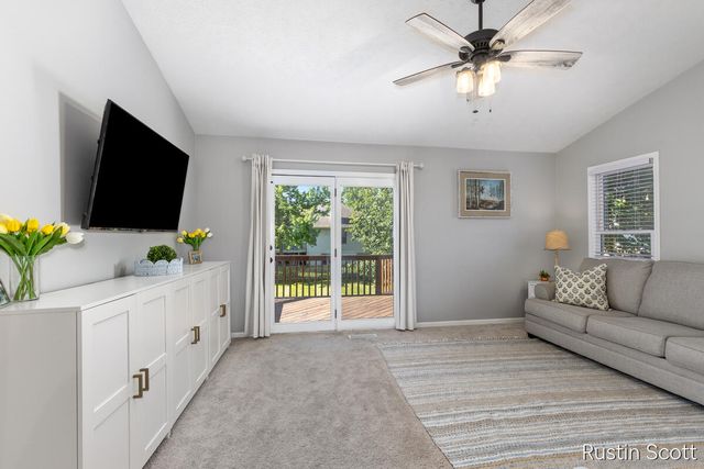 2680 Burgen Court, Grand Rapids, MI 49525