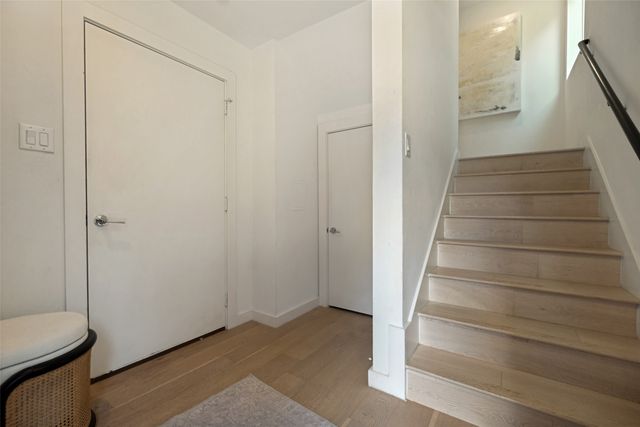 427 W 10th Street 601, Dallas, TX 75208