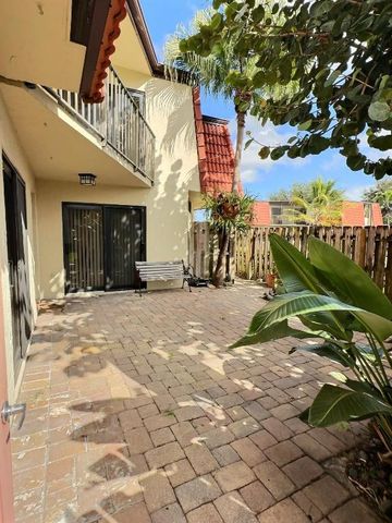 3783 Victoria Drive, West Palm Beach, FL 33406