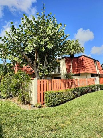 3783 Victoria Drive, West Palm Beach, FL 33406
