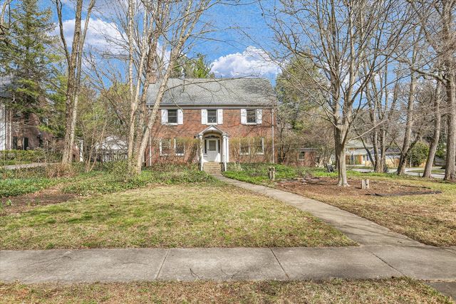 402 W Pennsylvania Avenue, Urbana, IL 61801