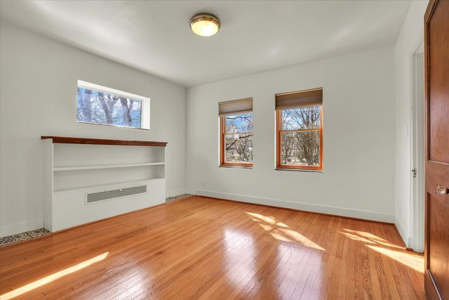 402 W Pennsylvania Avenue, Urbana, IL 61801