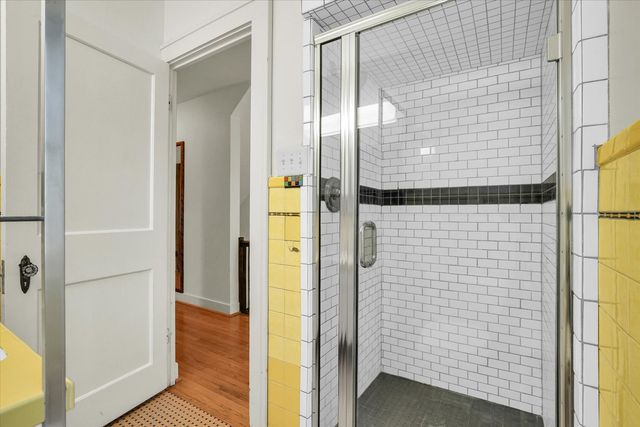 402 W Pennsylvania Avenue, Urbana, IL 61801