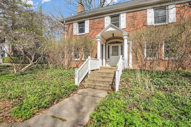 402 W Pennsylvania Avenue, Urbana, IL 61801