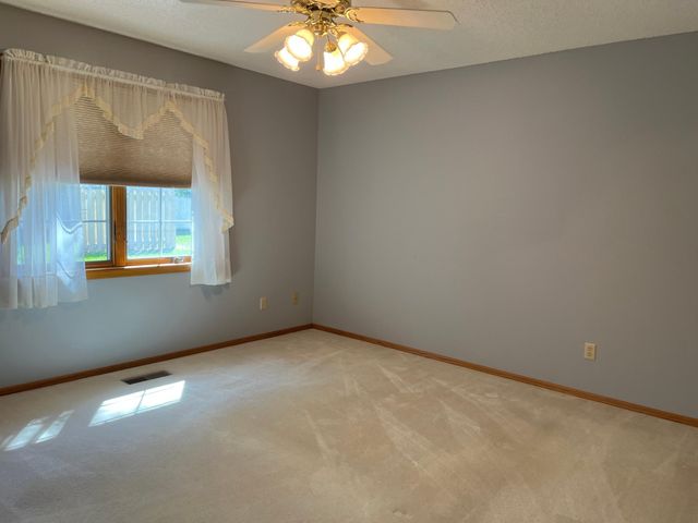 2410 Wight Bay, Brooklyn Park, MN 55443