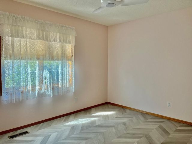 2410 Wight Bay, Brooklyn Park, MN 55443