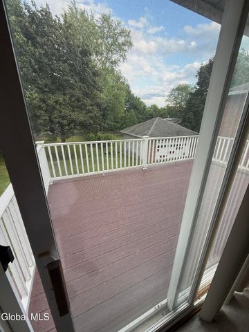 6 Pine Street, Bethlehem, NY 12203