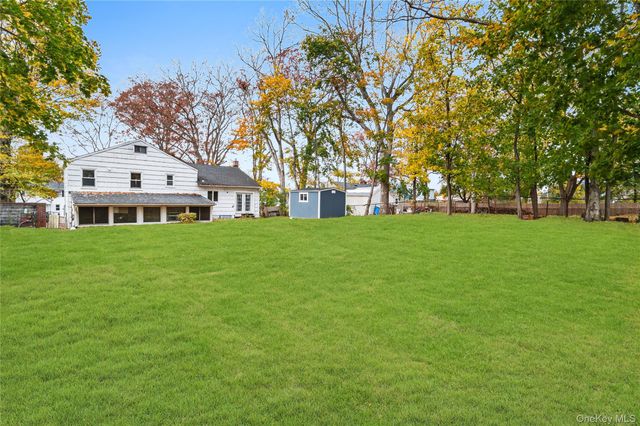 1043 Wilson Boulevard, Central Islip, NY 11722