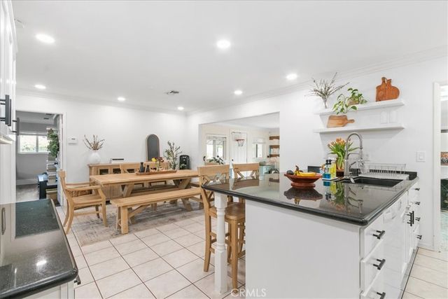 1235 W Cypress Avenue, Redlands, CA 92373