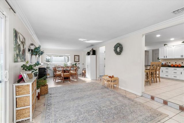 1235 W Cypress Avenue, Redlands, CA 92373