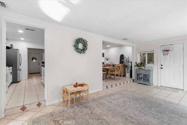 1235 W Cypress Avenue, Redlands, CA 92373