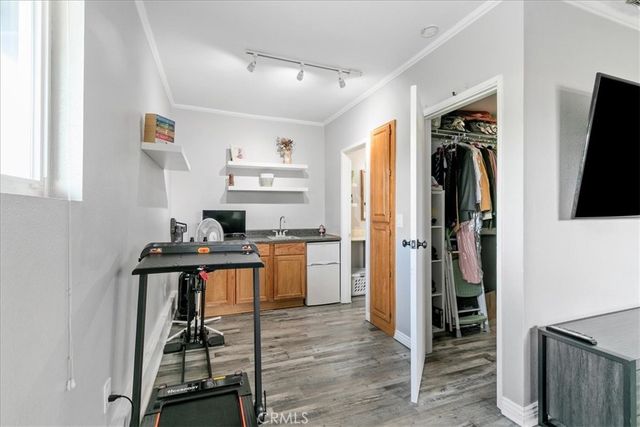 1235 W Cypress Avenue, Redlands, CA 92373