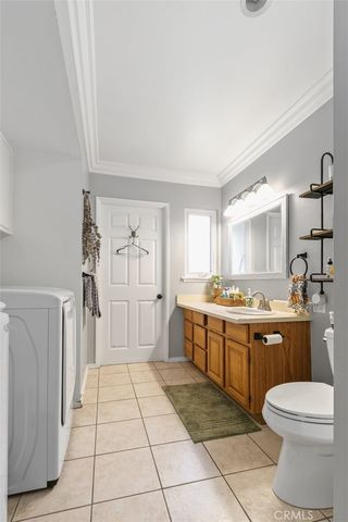 1235 W Cypress Avenue, Redlands, CA 92373