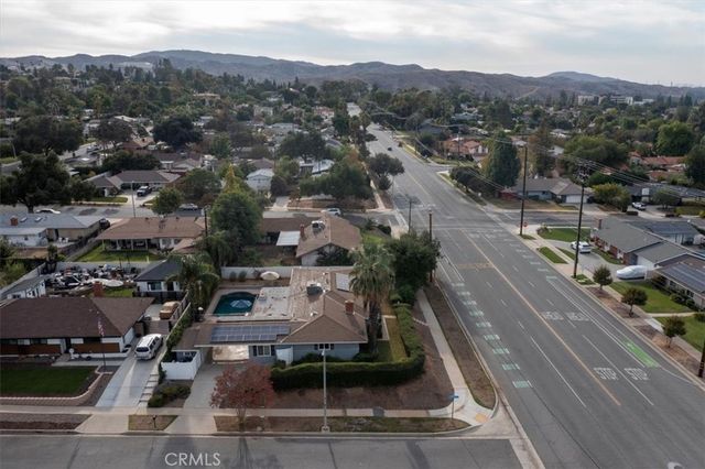 1235 W Cypress Avenue, Redlands, CA 92373