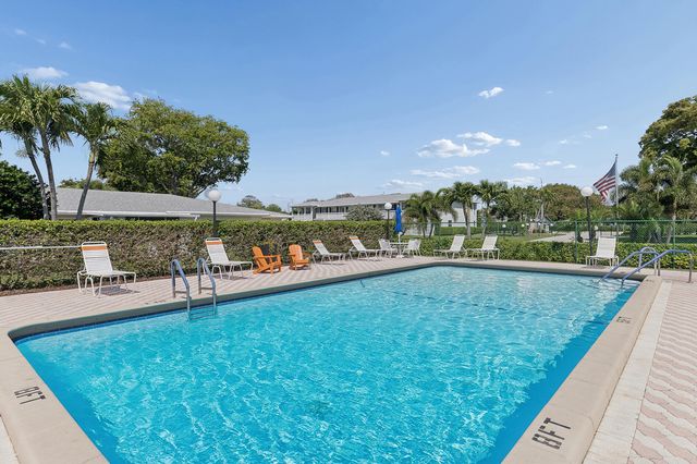 1060 Citrus Way 204, Delray Beach, FL 33445