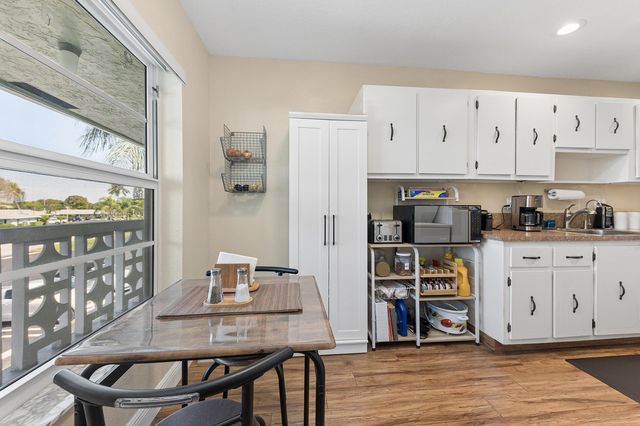 1060 Citrus Way 204, Delray Beach, FL 33445